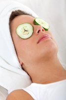cucumber slices for puffy eyes